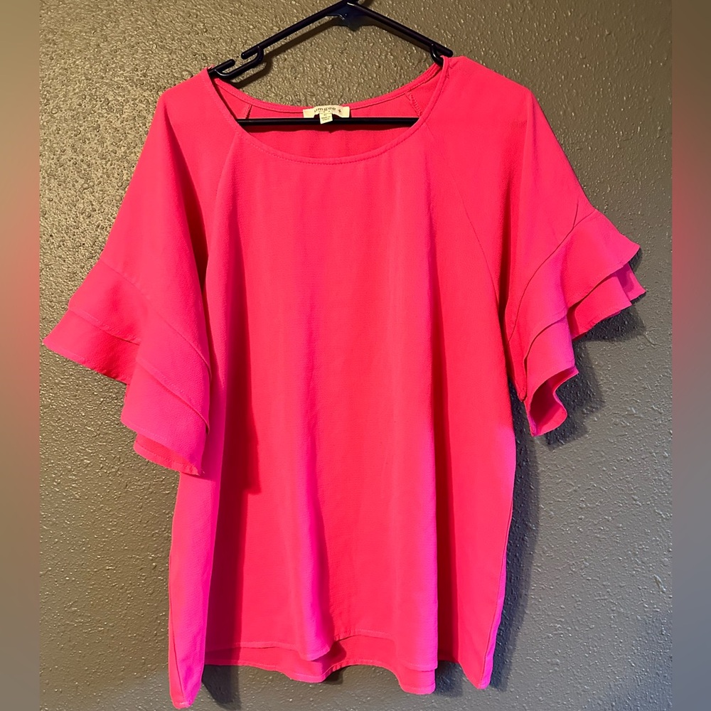 Hot Pink Umgee shirt XL